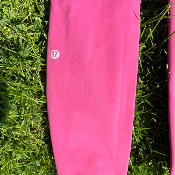 NWT Lululemon fast & Free Tight Leggings pink mulberry pink 7/8 8 reflective - Picture 4 of 15